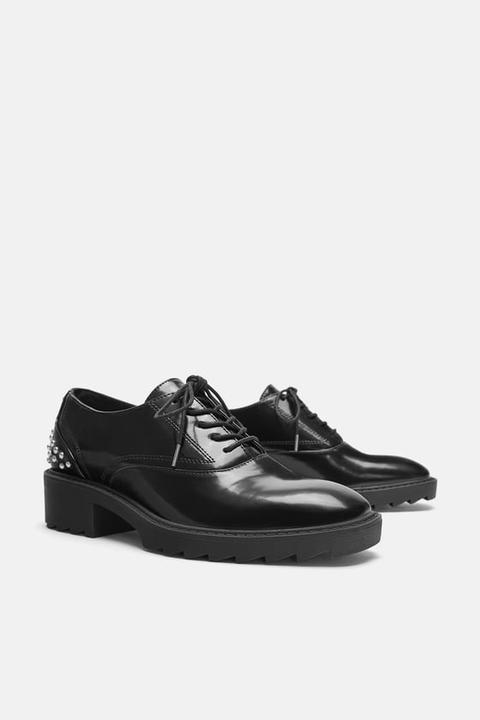 Scarpa Bassa Borchie