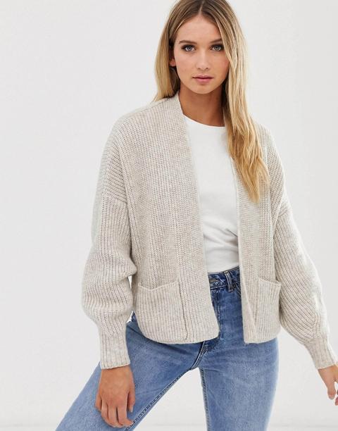 short cardigan with pockets