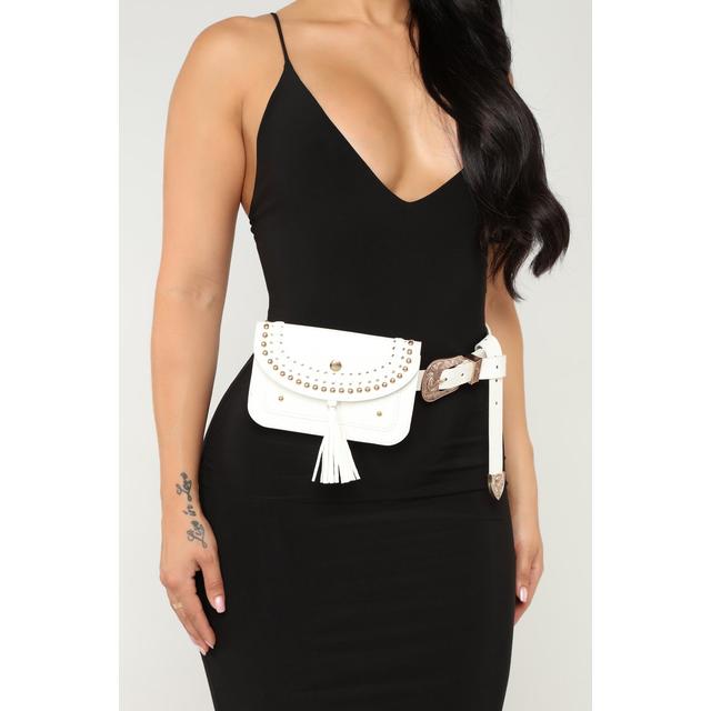 fashion nova belt bag