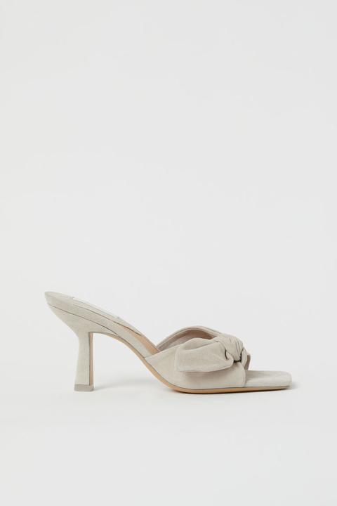 Mules - Beis