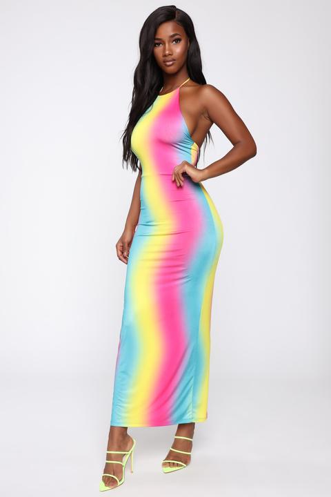 dress like a rainbow
