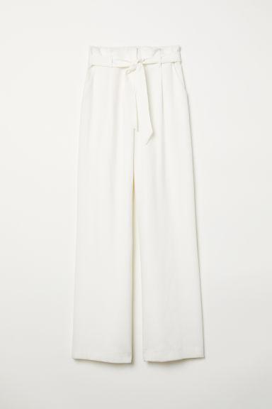 H \u0026 M - Pantaloni Vita A Sacchetto - Bianco from H\u0026M on 21 Buttons