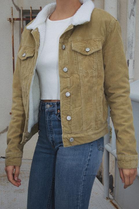 Brandy melville hot sale sherpa jacket