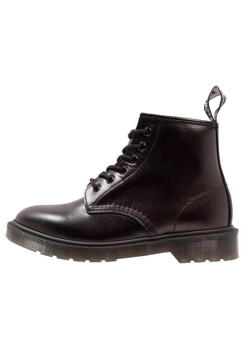 Dr. Martens 6 Eye Stivaletti Stringati Black