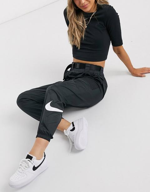 Pantalones Cargo En Negro Con Logo Y Cinturón De Nike