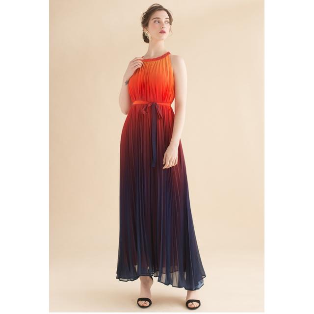 sunset gradient pleated maxi dress