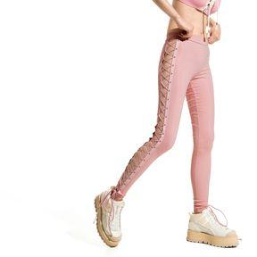 Pantaloni Aderenti Stile Boxing Con Allacciatura Laterale
