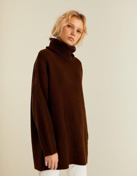 Pullover Strutturato Collo Dolcevita Marrone