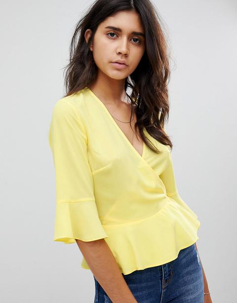 Blusa Con Parte Delantera Cruzada Y Mangas Acampanadas En Amarillo De Warehouse