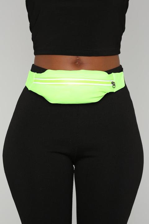Hold The Stretch Fanny Pack - Green
