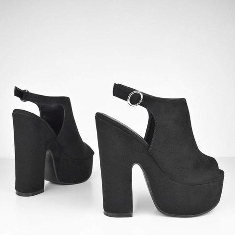 Myra - Heeled Platform Sandals In Black