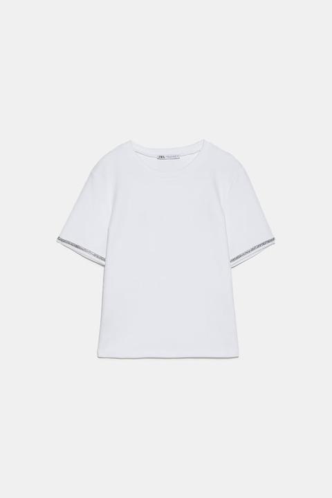 Yumuşak Dokulu Parlak T Shirt From Zara On 21 Buttons