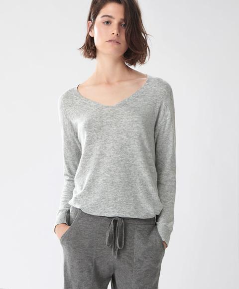 Jersey Cuello Pico Color: Gris Talla: S Material: Poliamida,