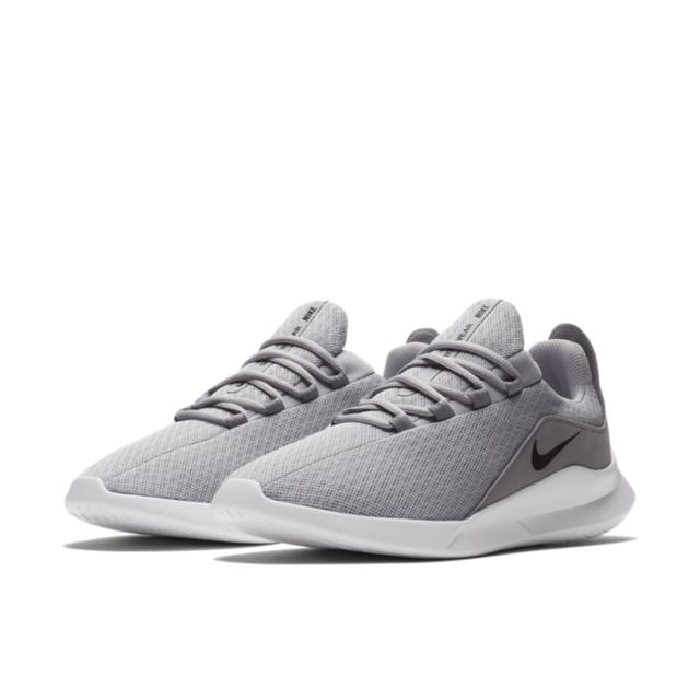 Nike Viale Zapatillas - Hombre - Gris de Nike en 21 Buttons
