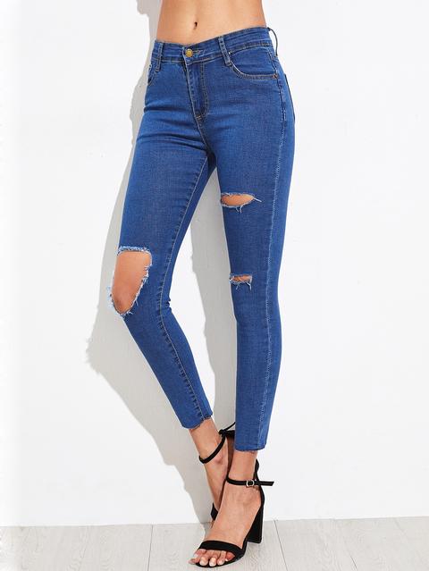 Distressed Frayed Skinny Jeans