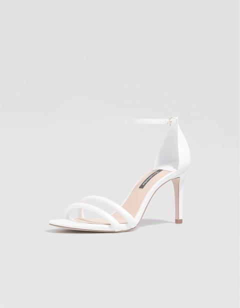 Sandalia Tacón Fino Blanca from Stradivarius on 21 Buttons