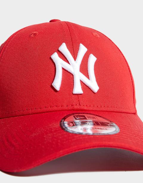 red ny yankees cap