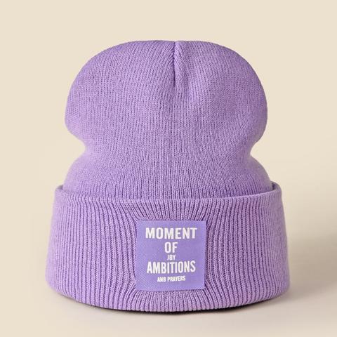 Bonnet Avec Étiquettes À Lettres