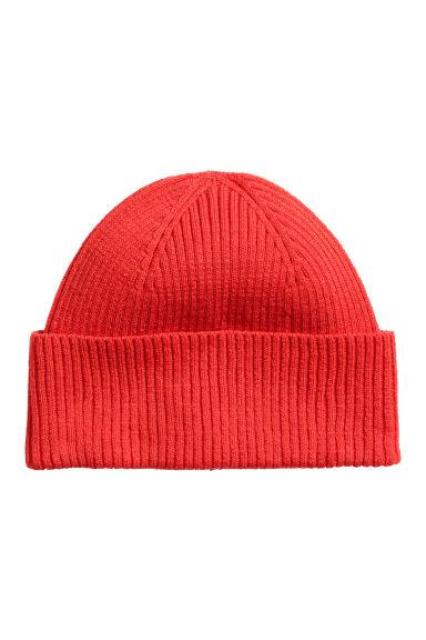 Gorro En Punto De Canalé