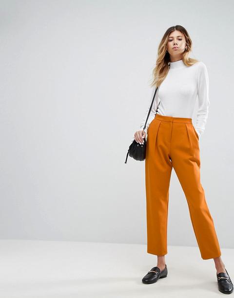 Asos Sartoriale - Pantaloni Con Pinces Stretti In Fondo - Giallo