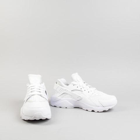 Zapatillas Nike Air Huarache From Ulanka On Buttons