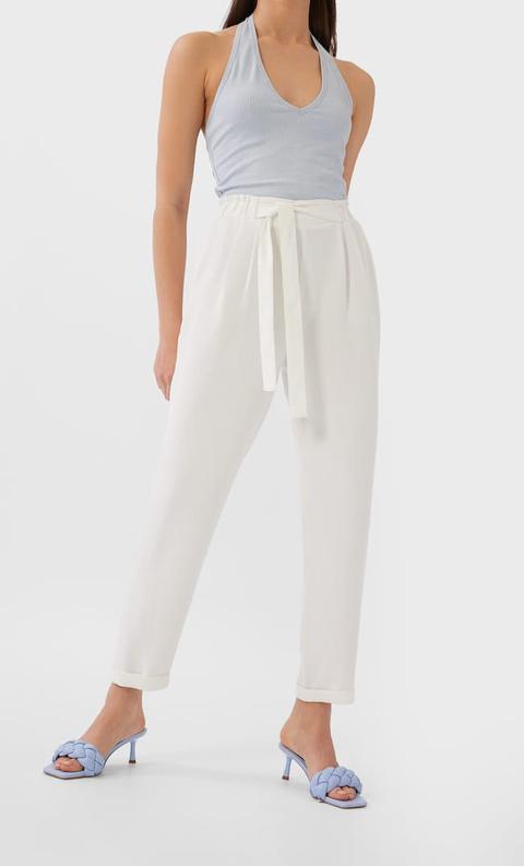 Stradivarius Pantalon Carotte Basique Ceinture Femme Écru S