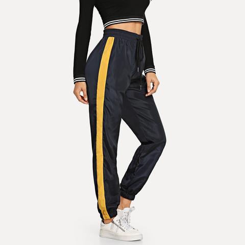 Pantalones De Deporte Con Banda Lateral En Contraste