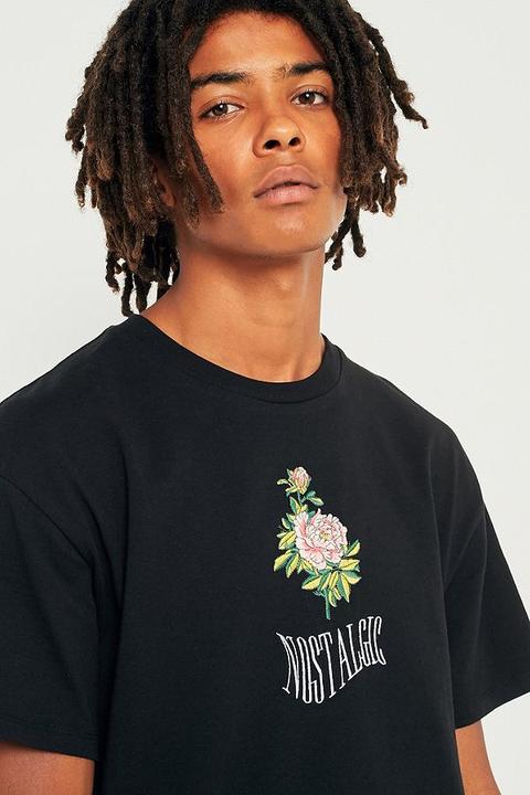 Uo Nostalgic Rose Black Embroidered T-shirt