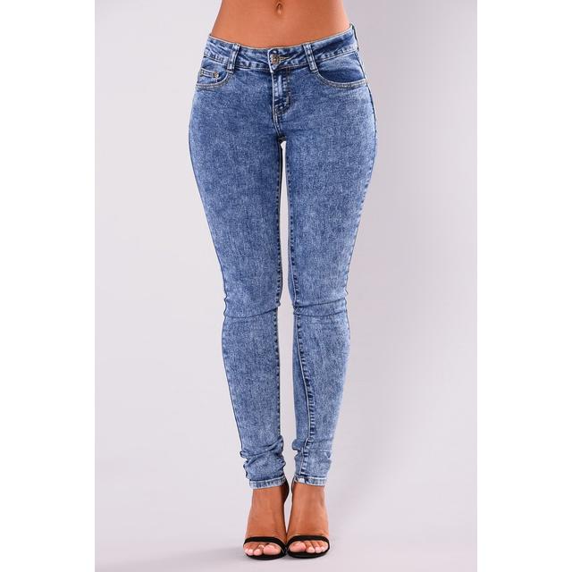 booty sculpting jeans