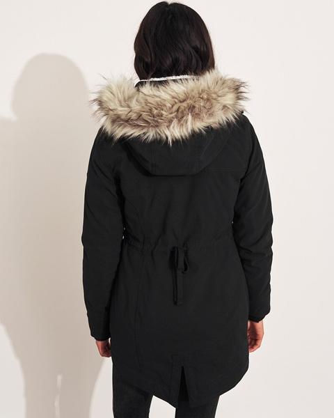 Cozy-lined Parka from Hollister on 21 Buttons