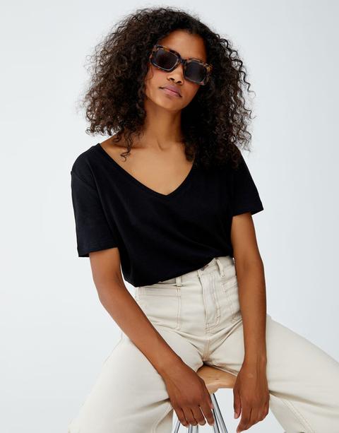 Camiseta Básica Escote Pico