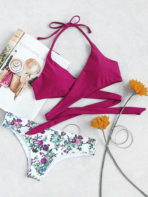 Top Bikini Allacciato Al Collo Con Slip Bikini Floreale