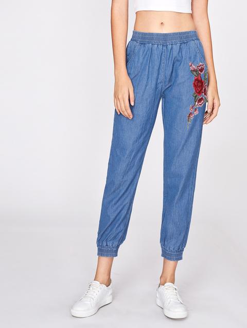 Pantaloni Di Jeans Con Applique Ricamato Di Fiore