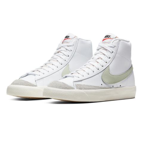 Blazer Mid 77 Nike Blanc/beige 38 Female from Courir on 21 Buttons