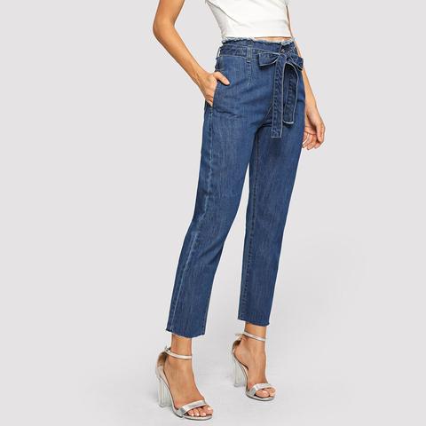 Jeans Raw Edge Con Cinturón