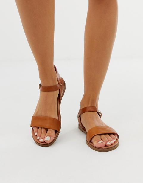 Steve Madden Leather Flat Sandals In Tan