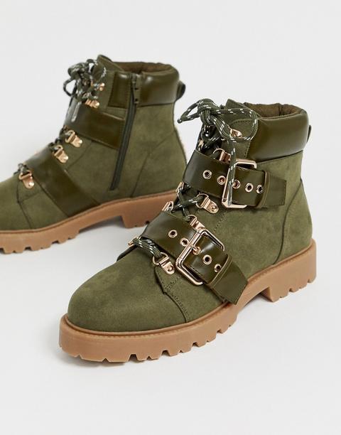 wide fit hiker boots