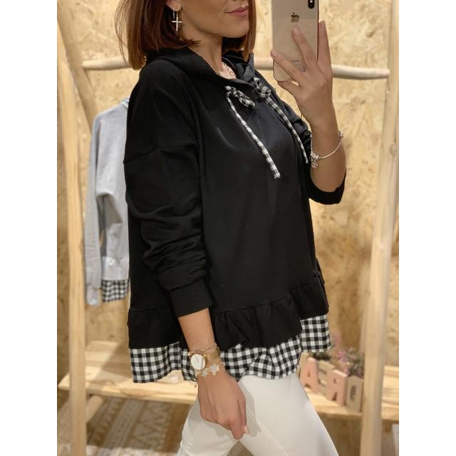 sudadera vichy negra