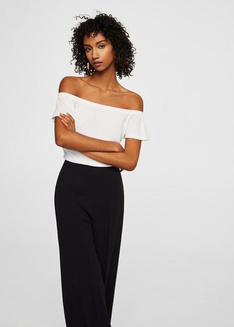 Camiseta Off-shoulder