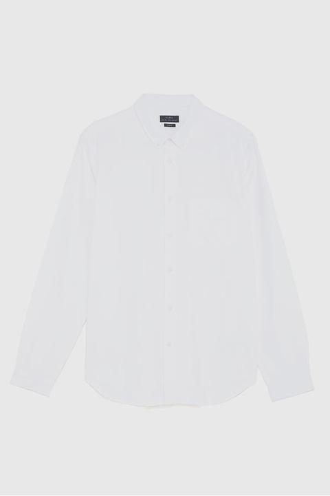 Schlichtes Jeanshemd