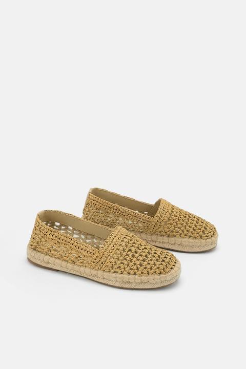 Espadrilles Aus Geflochtenem Naturmaterial