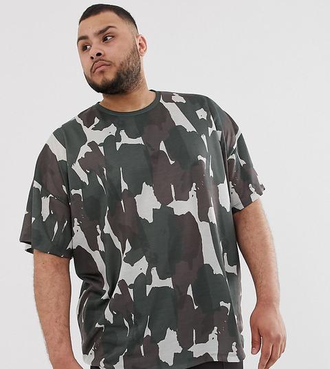 Asos Design – Plus – Oversize-t-shirt Mit Military-muster