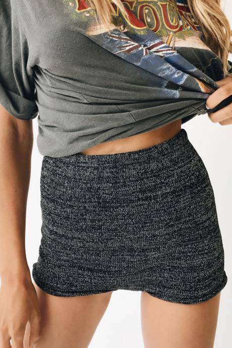 Vg Rocket Woman Shorties // Black