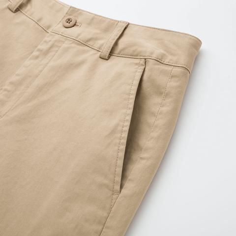Pantalón Chino Tiro Alto Pierna Ancha Mujer de Uniqlo en 21 Buttons