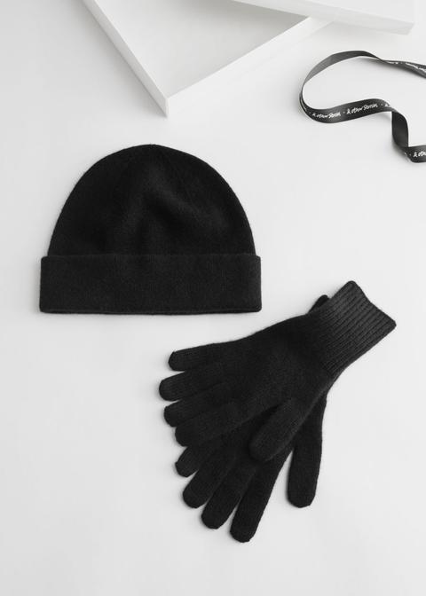 Cashmere Beanie And Gloves Gift Box - Black