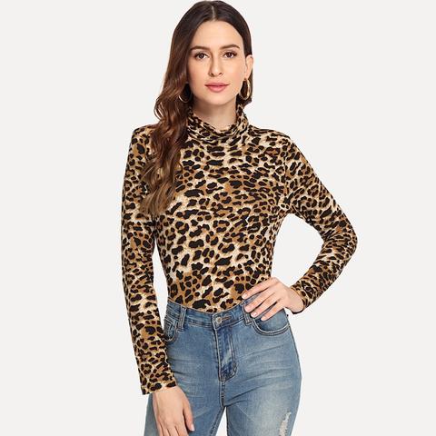 Camiseta De Leopardo De Cuello Alto