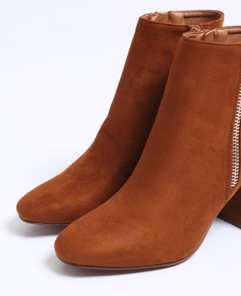 Botines De Antelina Mujer from Pimkie on 21 Buttons