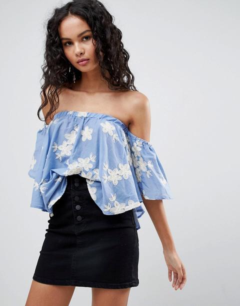 Qed London - Off-shoulder-oberteil Aus Denim Mit Blumenstickerei - Blau