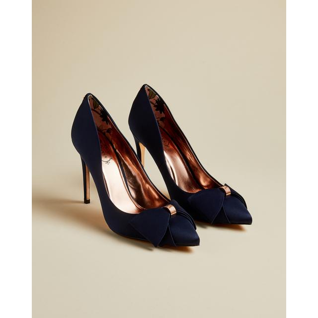 asellys bow detail courts