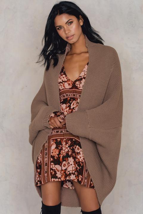 The Chunky Knit Cardi Brown